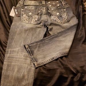 👑NWT👑Miss Me Capri Jeans,💫Angel Wings Bling👑